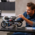 BMW M 1000 RR X Lego Technic 42130