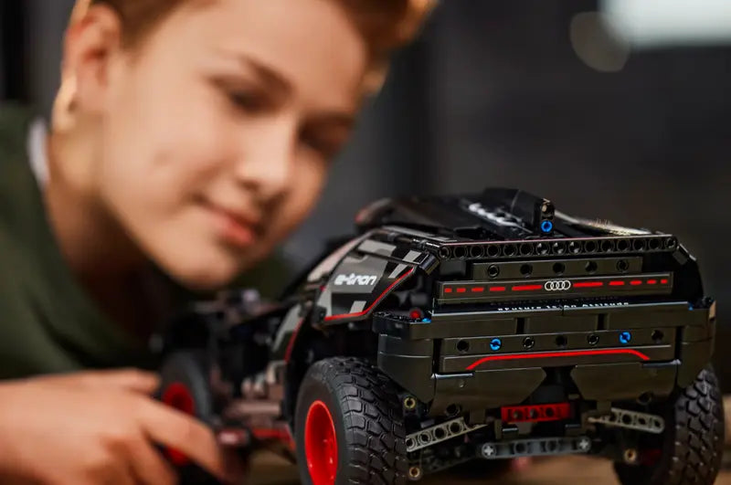 Audi RS Q e-tron LEGO Technic