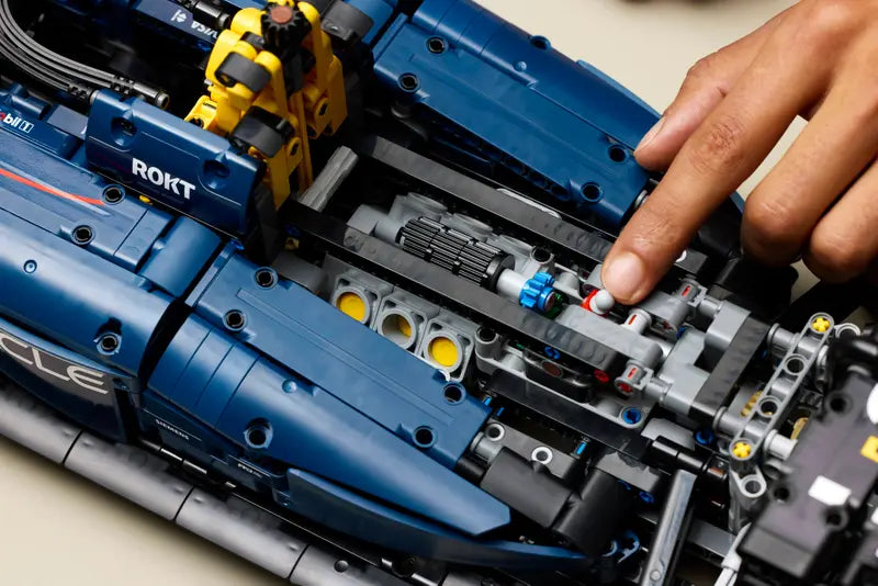 Oracle Red Bull Racing RB20 F1 LEGO Technic Racing Car